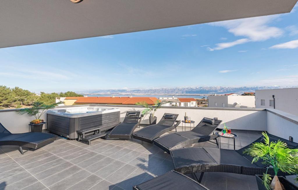 ויר Luxurioeses Penthouse Welle Mit Whirlpool, Grill Und Meerblick מראה חיצוני תמונה