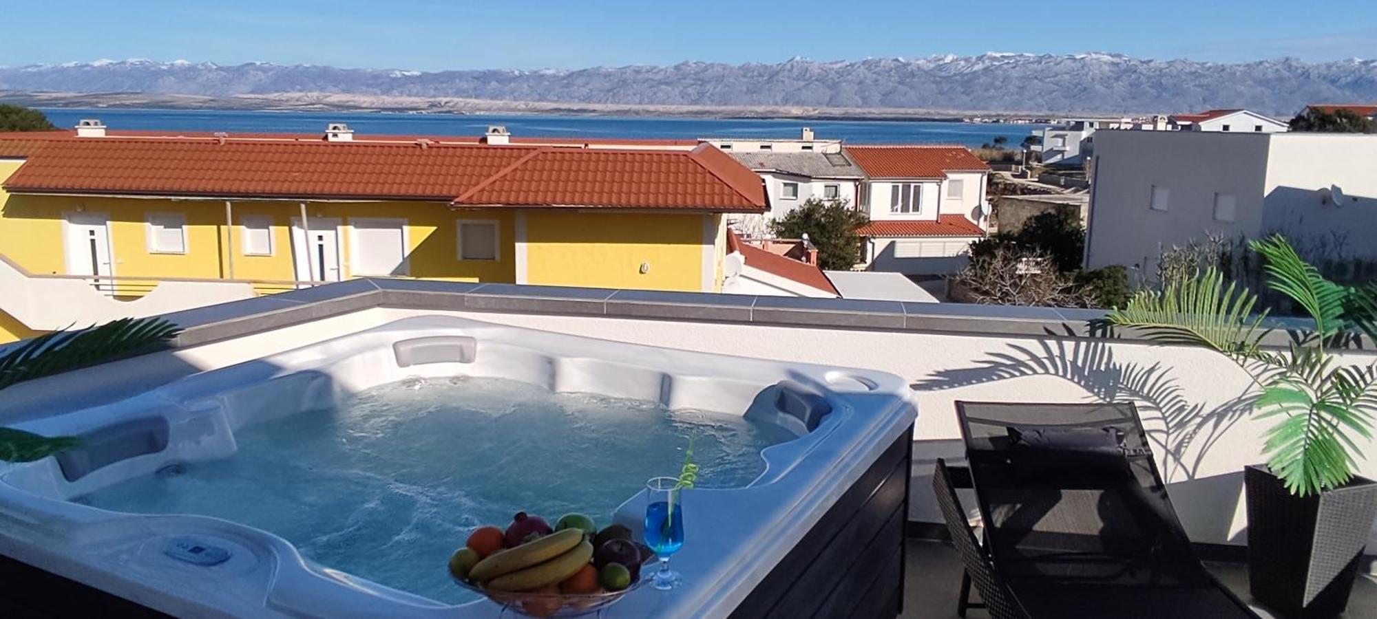 ויר Luxurioeses Penthouse Welle Mit Whirlpool, Grill Und Meerblick מראה חיצוני תמונה